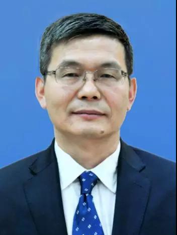 任免的通知》(教任〔2019〕85号),任命郑伟涛,王利锋为吉林大学副校长