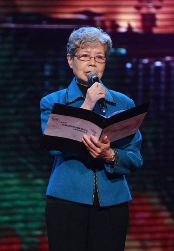 中国第一位电视播音员节目主持人沈力去世享年87岁