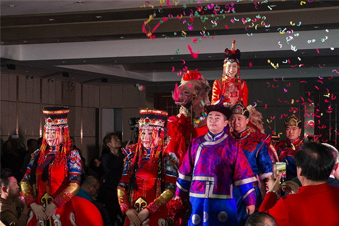 大草原上的婚礼丨吉林省女摄影家流年碎影(39)