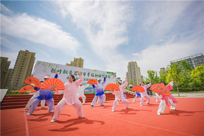 包粽子,文艺汇演…社区活动有"端午味儿"