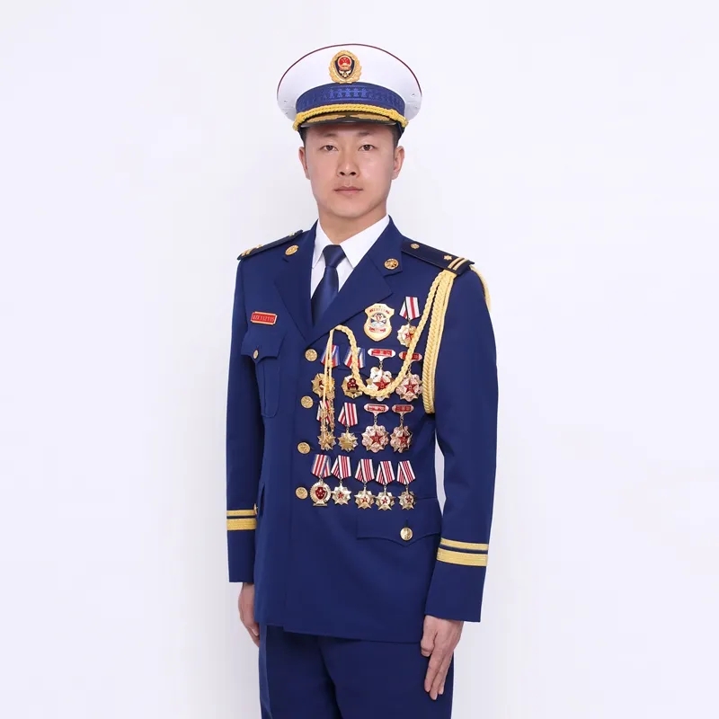 赴汤蹈火正青春——二十年老兵刘亮的奋斗与坚守