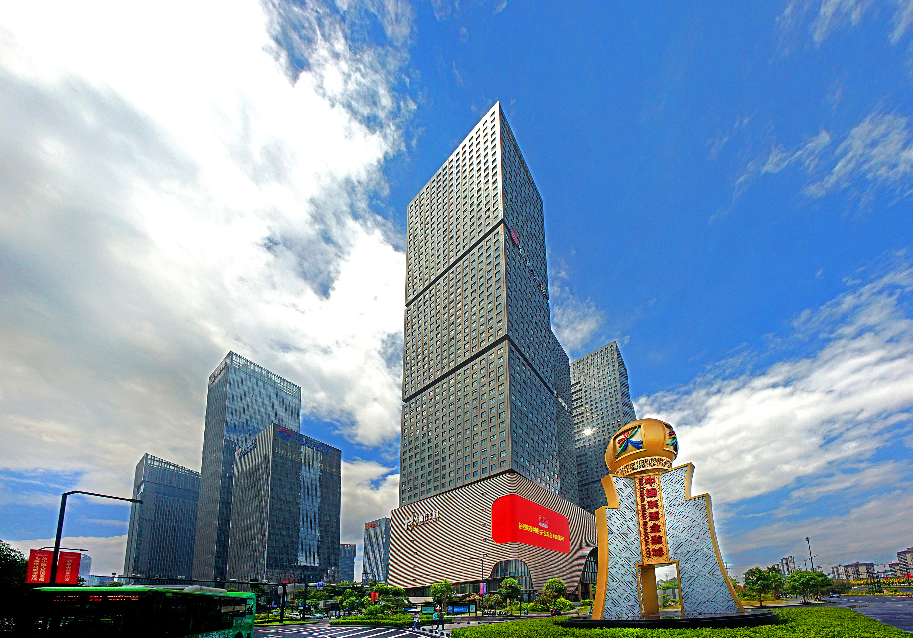 携手共创美好未来聚焦一带一路建设丨广西加快建设西部陆海新通道