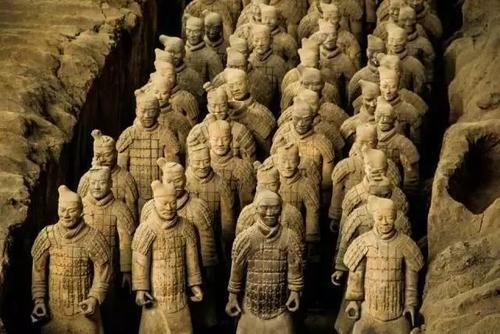 看过那么多兵马俑, 你知道里面还有个绿脸的吗