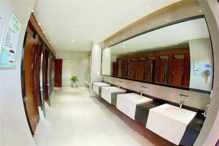 梅河口:建设文明如厕圈,打造城市新形象